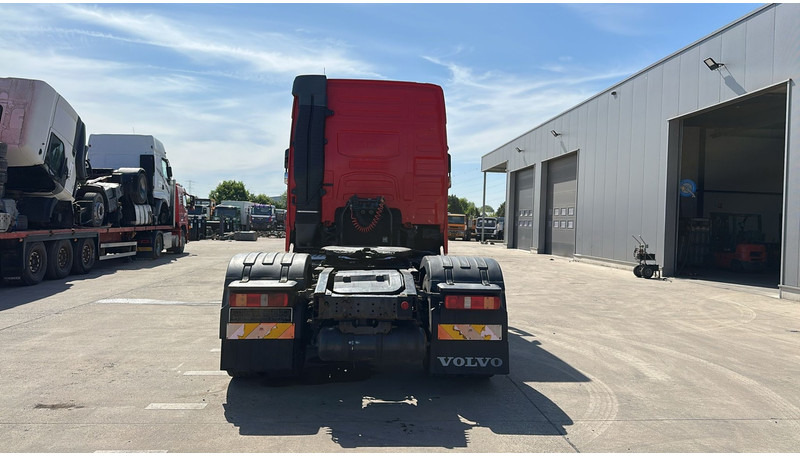 Volvo FH 460 (MANUAL GEARBOX / TRANSMISIÓN MANUAL / AIRCO) - Тягач: фото 5 Volvo FH 460 (MANUAL GEARBOX / TRANSMISIÓN MANUAL / AIRCO) - Тягач: фото 5