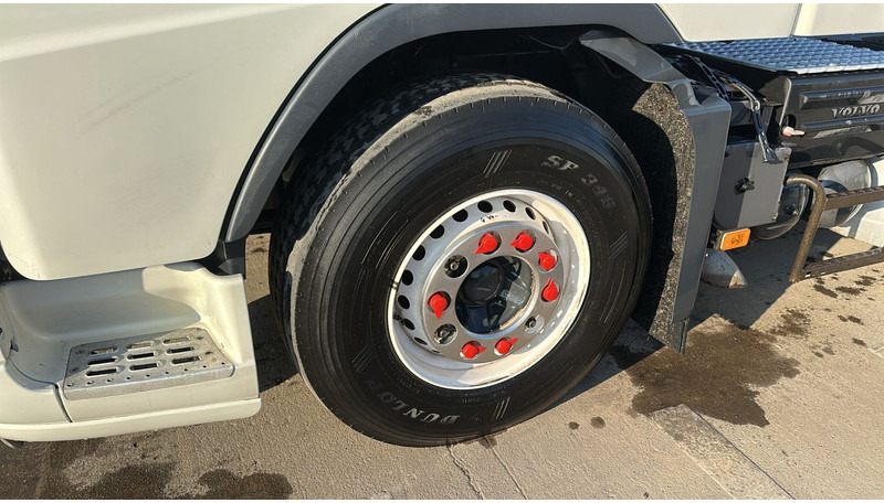 Тягач Volvo FH 460 (MANUAL GEARBOX / VERY CLEAN !!! / GOOD TYRES / TOP CONDITION): фото 8