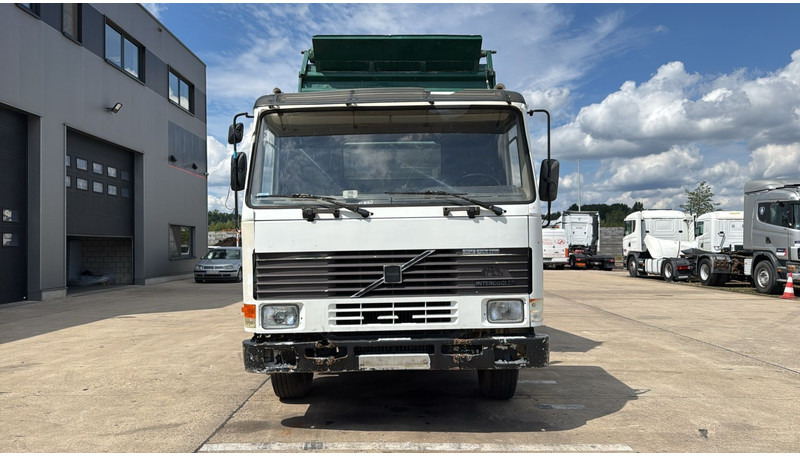 Volvo FL 10 - 280 (LAMES / POMPE MANUELLE / MANUAL PUMP / 6X4 / STEEL SUSP.) - Самосвал: фото 5 Volvo FL 10 - 280 (LAMES / POMPE MANUELLE / MANUAL PUMP / 6X4 / STEEL SUSP.) - Самосвал: фото 5