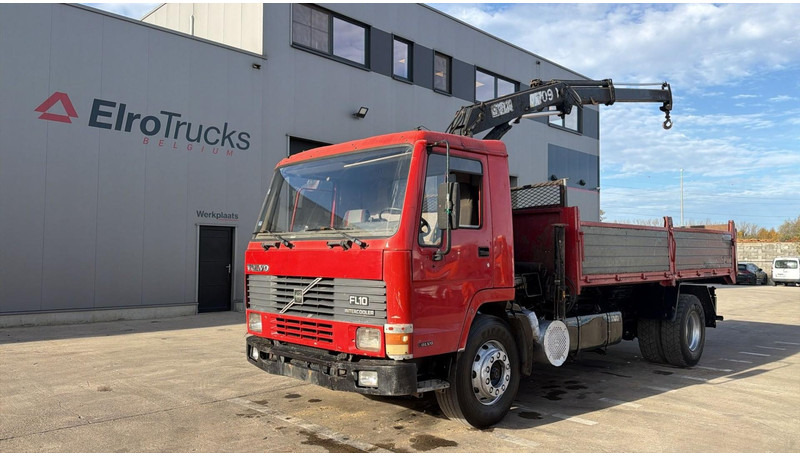 Volvo FL 10 - 320 (MANUAL PUMP / STEEL SUSP. / CRANE / LAMES / POMPE MANUELLE) - Грузовик бортовой/ Платформа, Автоманипулятор: фото 1 Volvo FL 10 - 320 (MANUAL PUMP / STEEL SUSP. / CRANE / LAMES / POMPE MANUELLE) - Грузовик бортовой/ Платформа, Автоманипулятор: фото 1