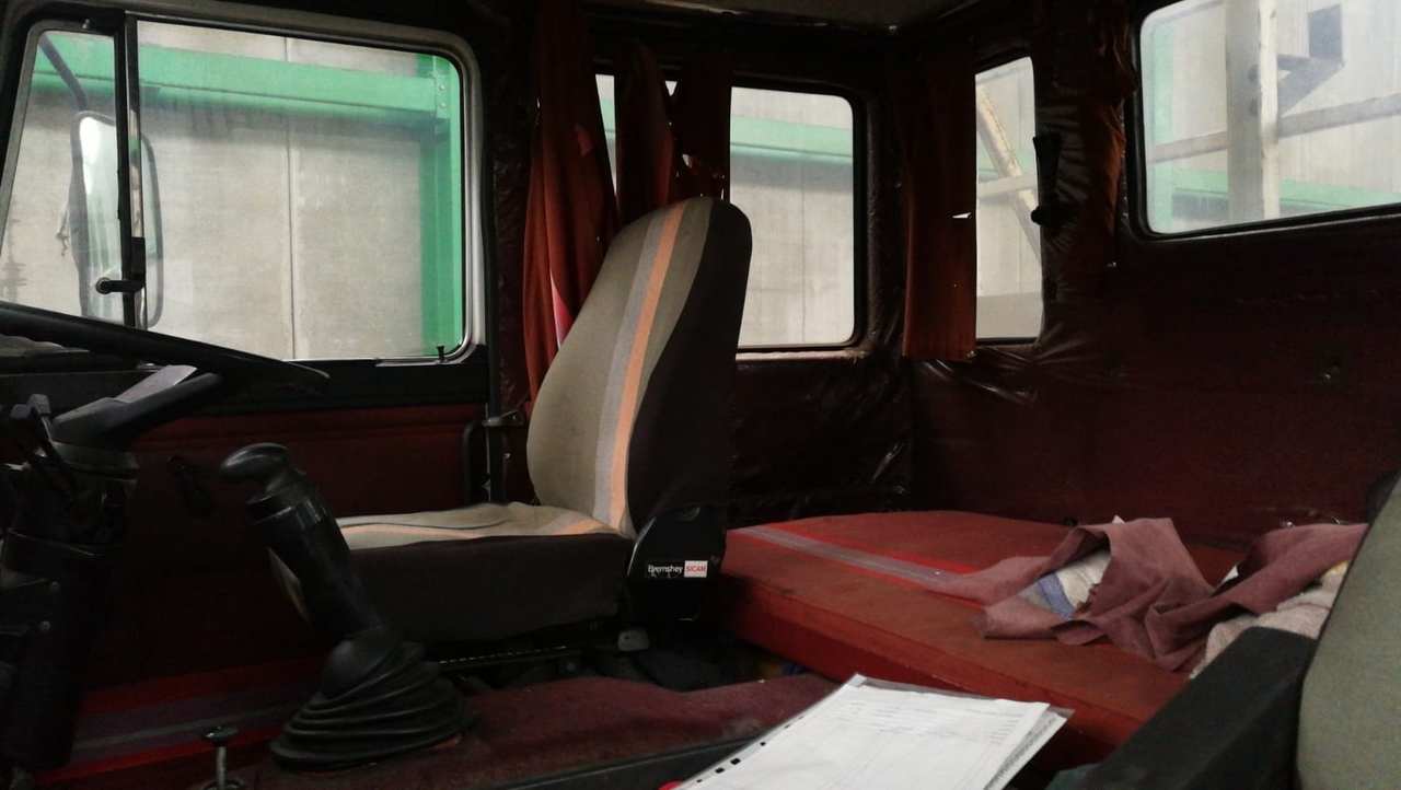 Iveco 190.26 RHD - Грузовик бортовой/ Платформа: фото 4 Iveco 190.26 RHD - Грузовик бортовой/ Платформа: фото 4