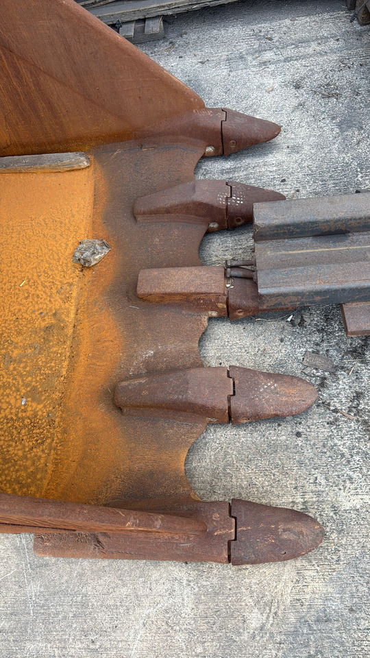 Ковш для экскаватора для Гусеничных экскаваторов HITACHI Second Hand 50tons Bucket With Cheap Price: фото 6