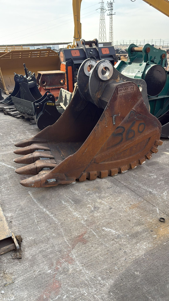 Ковш для экскаватора для Гусеничных экскаваторов HITACHI Second Hand 50tons Bucket With Cheap Price: фото 8