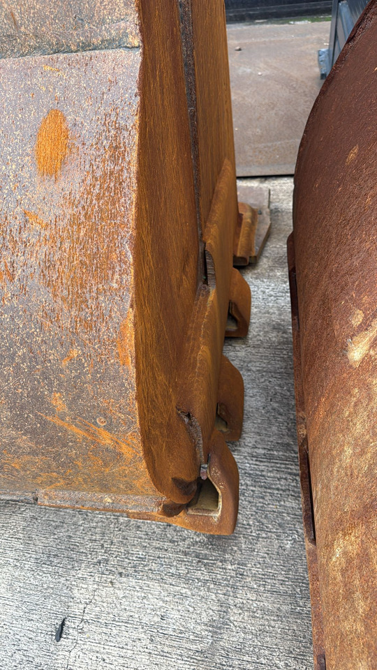 KOMATSU WA500 Loading Bucket - Ковш для погрузчика: фото 5 KOMATSU WA500 Loading Bucket - Ковш для погрузчика: фото 5