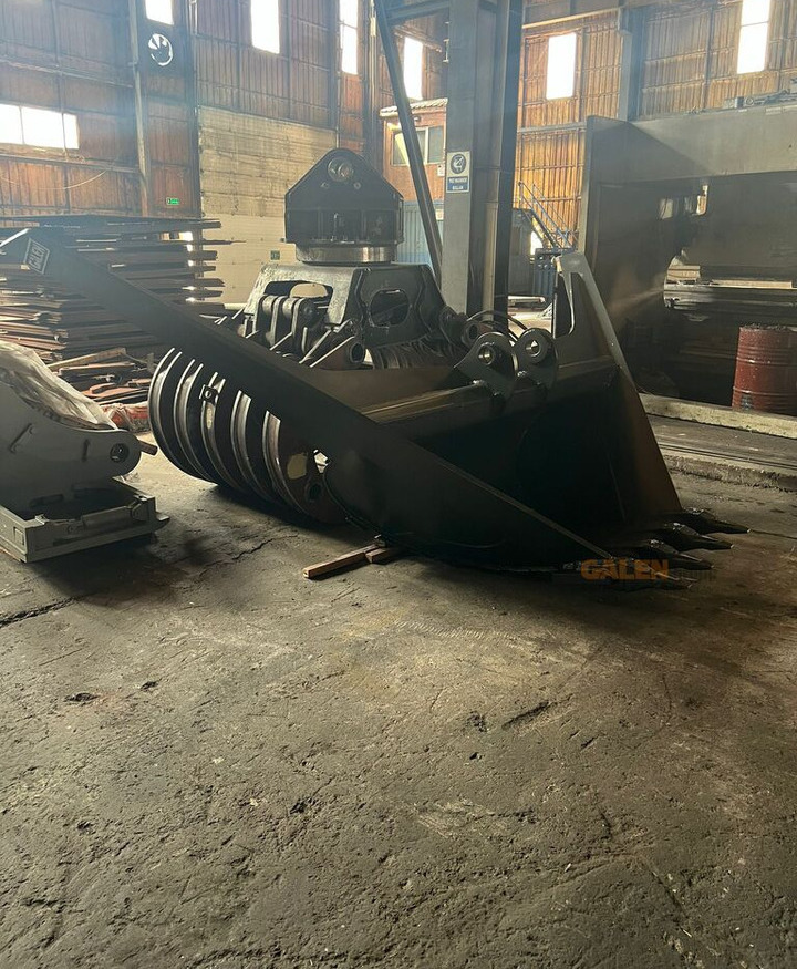 Komatsu PC300 Trapeze Bucket - Ковш для экскаватора: фото 3 Komatsu PC300 Trapeze Bucket - Ковш для экскаватора: фото 3