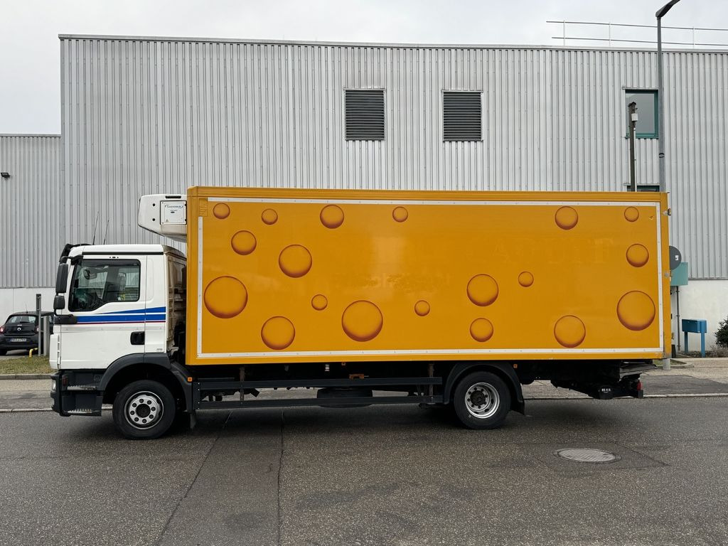 MAN TGM 12.250 Tiefkühlkoffer 6,9m SUPRA 850 LBW E5 - Рефрижератор: фото 4 MAN TGM 12.250 Tiefkühlkoffer 6,9m SUPRA 850 LBW E5 - Рефрижератор: фото 4