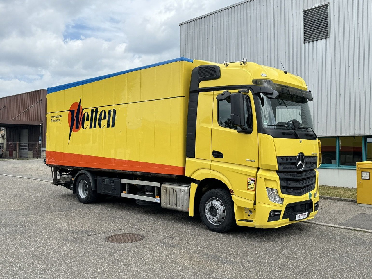Mercedes-Benz Actros 1848 LL Gr.Haus AWL-Möbelkoffer uLBW - Грузовик с закрытым кузовом: фото 4 Mercedes-Benz Actros 1848 LL Gr.Haus AWL-Möbelkoffer uLBW - Грузовик с закрытым кузовом: фото 4