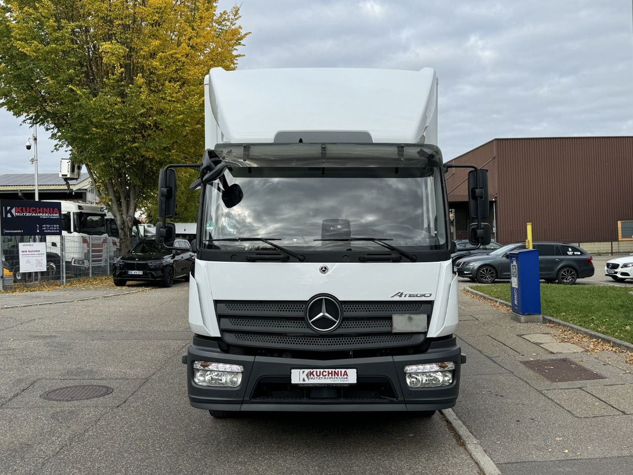 Mercedes-Benz Atego 1221 L Koffer 6,1m LBW AHK Klima TOP - Грузовик с закрытым кузовом: фото 2 Mercedes-Benz Atego 1221 L Koffer 6,1m LBW AHK Klima TOP - Грузовик с закрытым кузовом: фото 2
