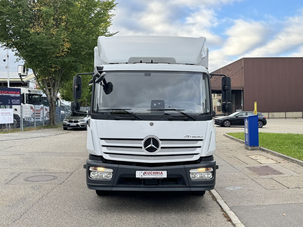 Mercedes-Benz Atego 1227L Koffer 8m LBW Klima Diff. Sperre - Грузовик с закрытым кузовом: фото 2 Mercedes-Benz Atego 1227L Koffer 8m LBW Klima Diff. Sperre - Грузовик с закрытым кузовом: фото 2