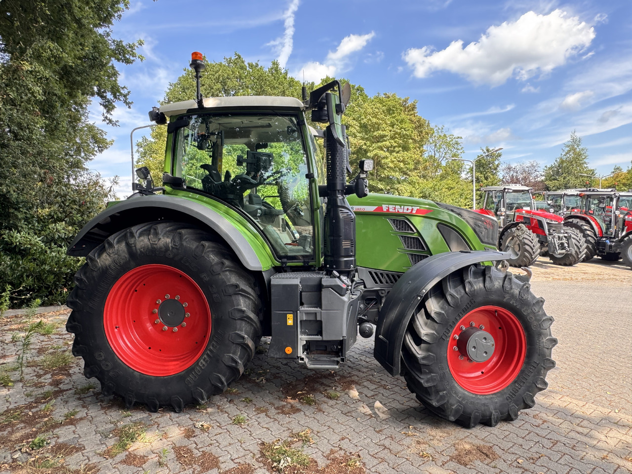 Fendt 718 Gen6 PowerPlus - Трактор: фото 3 Fendt 718 Gen6 PowerPlus - Трактор: фото 3