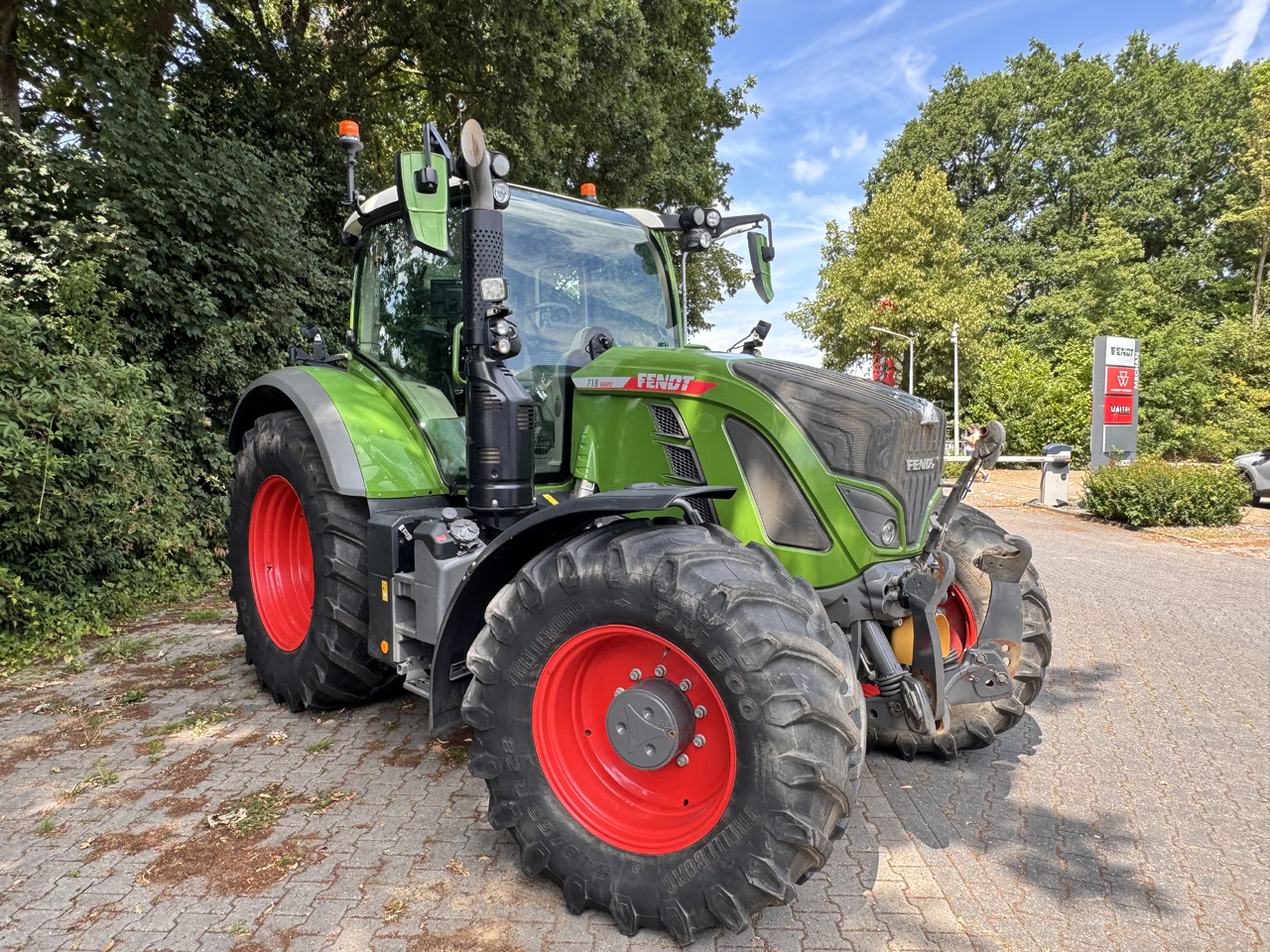 Fendt 718 Gen6 PowerPlus - Трактор: фото 2 Fendt 718 Gen6 PowerPlus - Трактор: фото 2