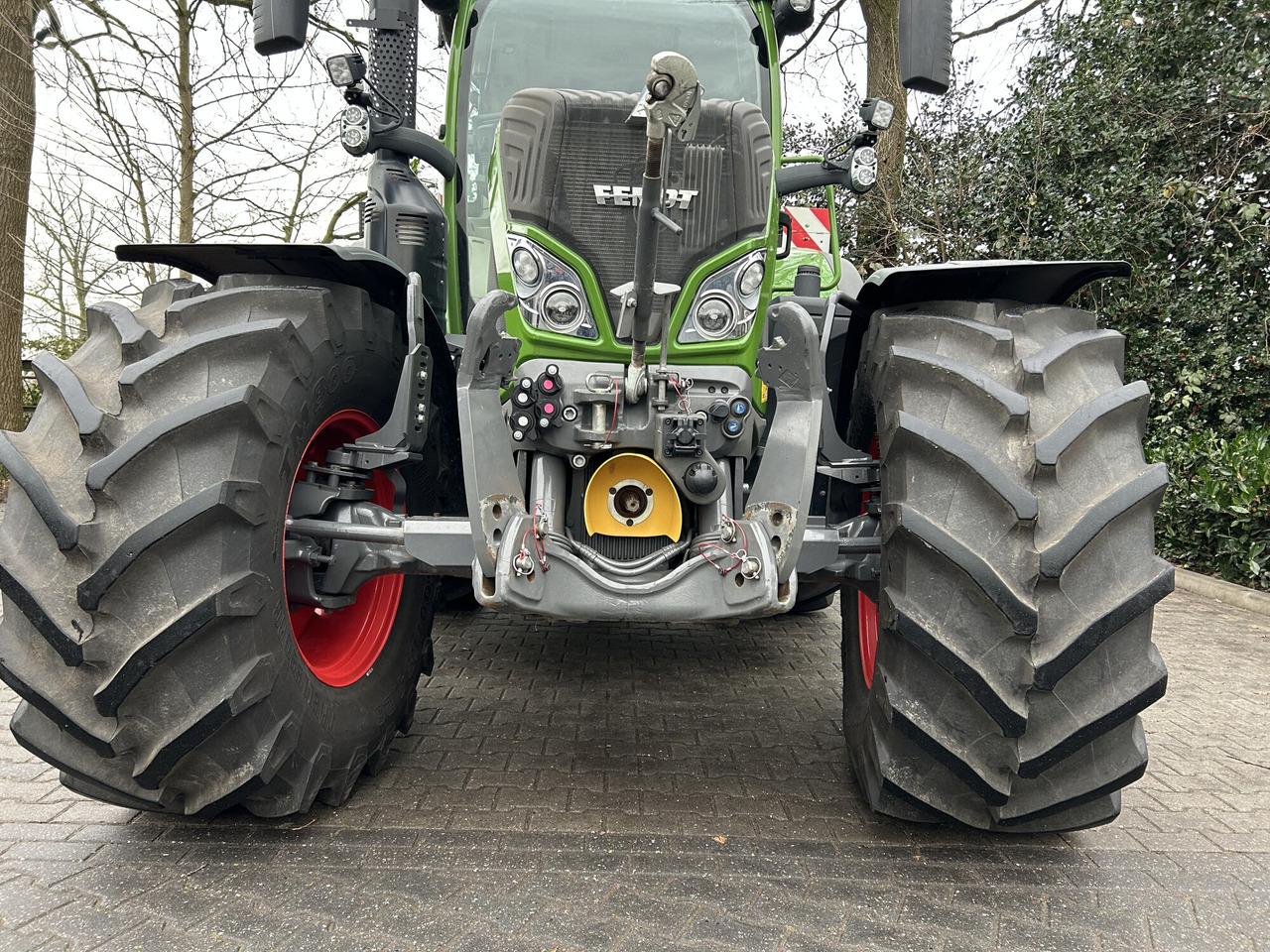 Fendt 724 Vario Gen6 ProfiPlus setting 2 - Трактор: фото 4 Fendt 724 Vario Gen6 ProfiPlus setting 2 - Трактор: фото 4