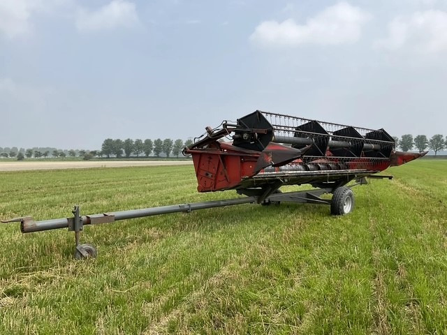 Зерноуборочный комбайн MASSEY FERGUSON 38RS: фото 29