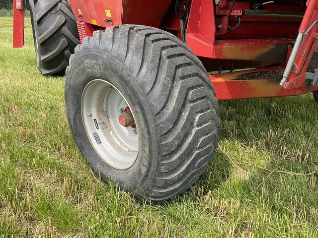 Зерноуборочный комбайн MASSEY FERGUSON 38RS: фото 16