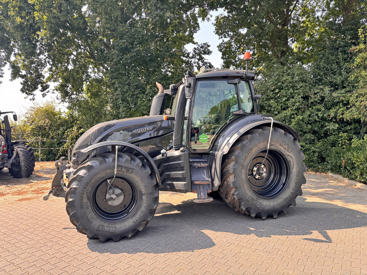 Valtra T214 Direct - Трактор: фото 2 Valtra T214 Direct - Трактор: фото 2