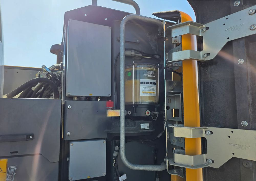 Liebherr A914 COMPACT, 2015 ROK, SW 48 szybkozłącze в лизинг Liebherr A914 COMPACT, 2015 ROK, SW 48 szybkozłącze: фото 14 Liebherr A914 COMPACT, 2015 ROK, SW 48 szybkozłącze в лизинг Liebherr A914 COMPACT, 2015 ROK, SW 48 szybkozłącze: фото 14