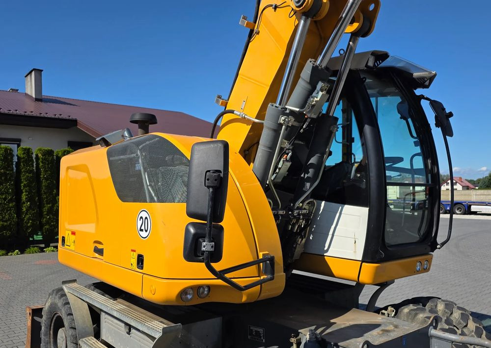 Liebherr A914 COMPACT, 2015 ROK, SW 48 szybkozłącze в лизинг Liebherr A914 COMPACT, 2015 ROK, SW 48 szybkozłącze: фото 10 Liebherr A914 COMPACT, 2015 ROK, SW 48 szybkozłącze в лизинг Liebherr A914 COMPACT, 2015 ROK, SW 48 szybkozłącze: фото 10