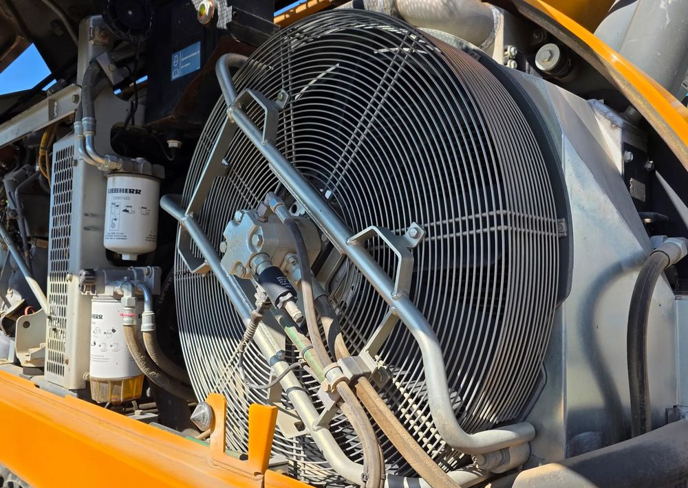 Liebherr A914 COMPACT, 2015 ROK, SW 48 szybkozłącze в лизинг Liebherr A914 COMPACT, 2015 ROK, SW 48 szybkozłącze: фото 12 Liebherr A914 COMPACT, 2015 ROK, SW 48 szybkozłącze в лизинг Liebherr A914 COMPACT, 2015 ROK, SW 48 szybkozłącze: фото 12