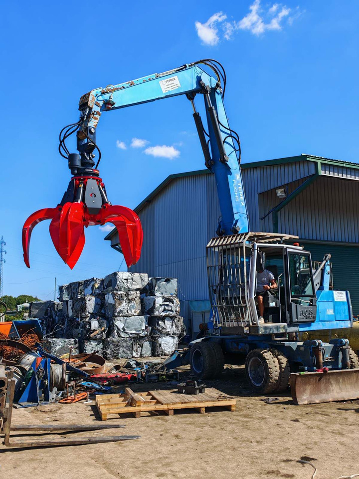 Scrap Grapple MHB5 - Грейфер для Перегружателей: фото 1 Scrap Grapple MHB5 - Грейфер для Перегружателей: фото 1