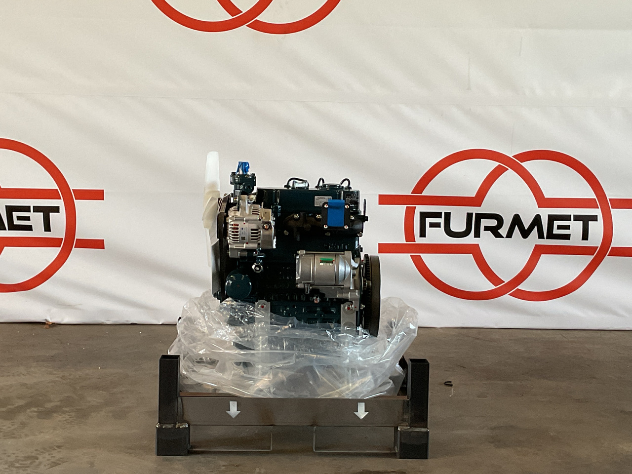 Kubota D902, Brand new and complete - Двигатель: фото 1 Kubota D902, Brand new and complete - Двигатель: фото 1