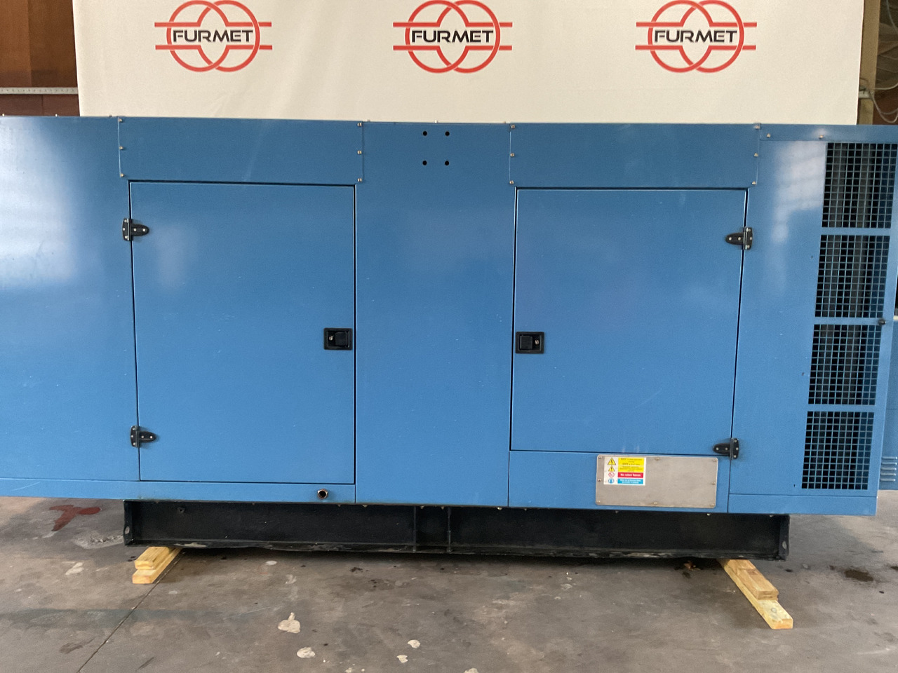 Volvo 500KVA, Generatorset. Like brand new. 98 Running hours since new! - Электрогенератор: фото 2 Volvo 500KVA, Generatorset. Like brand new. 98 Running hours since new! - Электрогенератор: фото 2