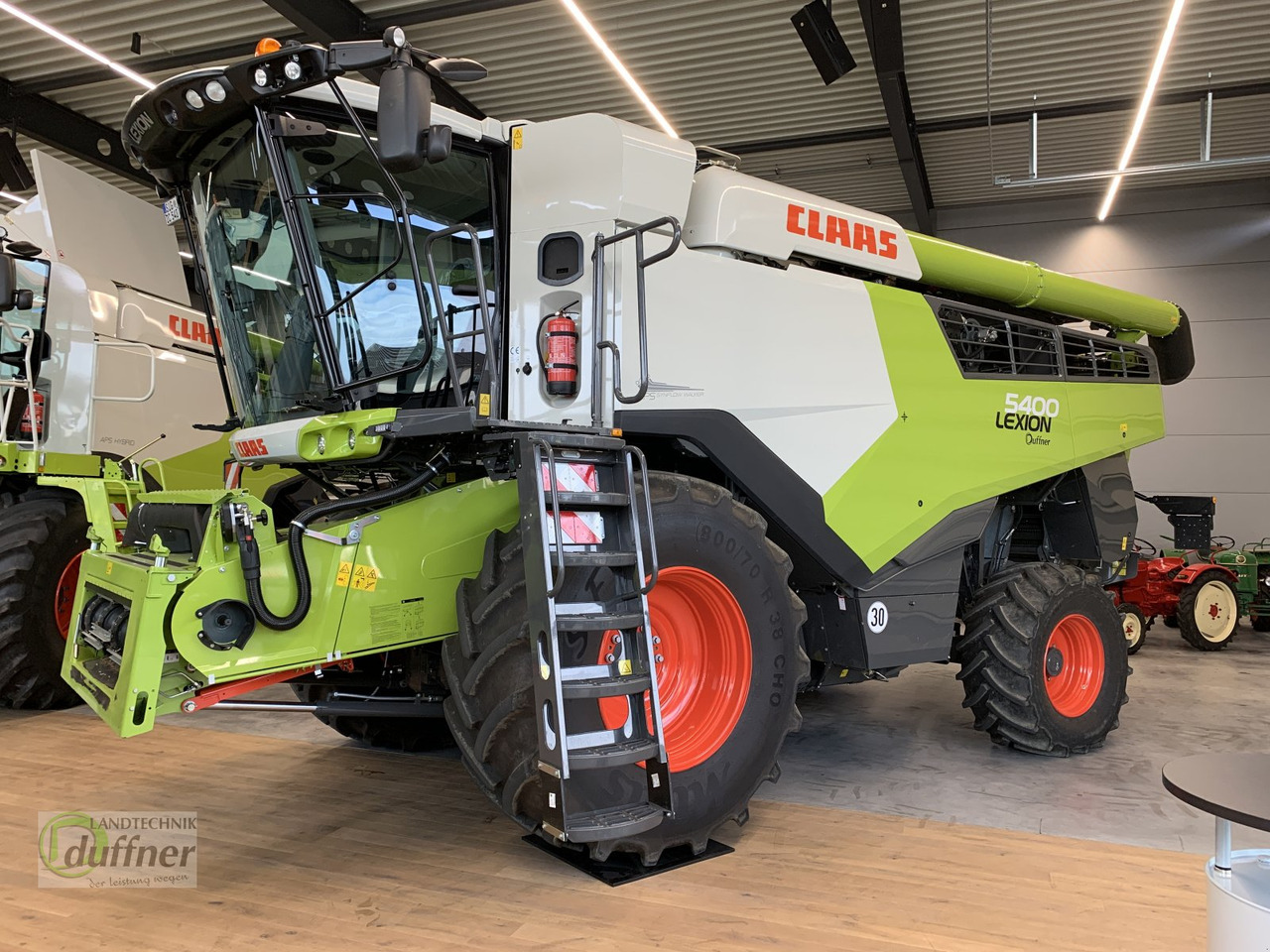 CLAAS Lexion 5400 - Зерноуборочный комбайн: фото 3 CLAAS Lexion 5400 - Зерноуборочный комбайн: фото 3
