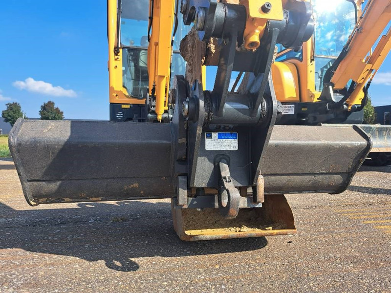 GP CW05 ditch clean bucket 100cm - Ковш для Строительной техники: фото 2 GP CW05 ditch clean bucket 100cm - Ковш для Строительной техники: фото 2