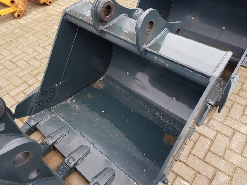 Hyundai Excavator Digging Bucket 140, 61K4-30701 - Ковш для Строительной техники: фото 1 Hyundai Excavator Digging Bucket 140, 61K4-30701 - Ковш для Строительной техники: фото 1