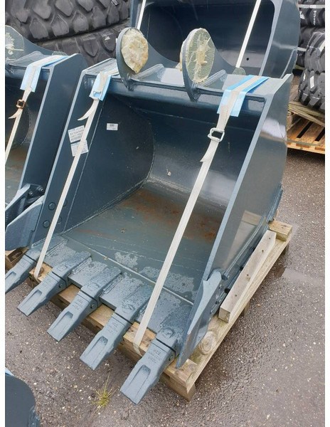 Hyundai Excavator digging bucket 140, 61K4-30101 - Ковш для Строительной техники: фото 4 Hyundai Excavator digging bucket 140, 61K4-30101 - Ковш для Строительной техники: фото 4