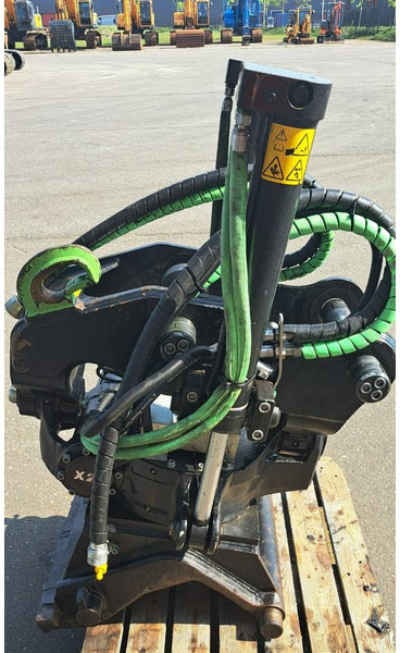 Навесное оборудование для Строительной техники STEELWRIST Tiltrotator X20 CW20 HW180: фото 9
