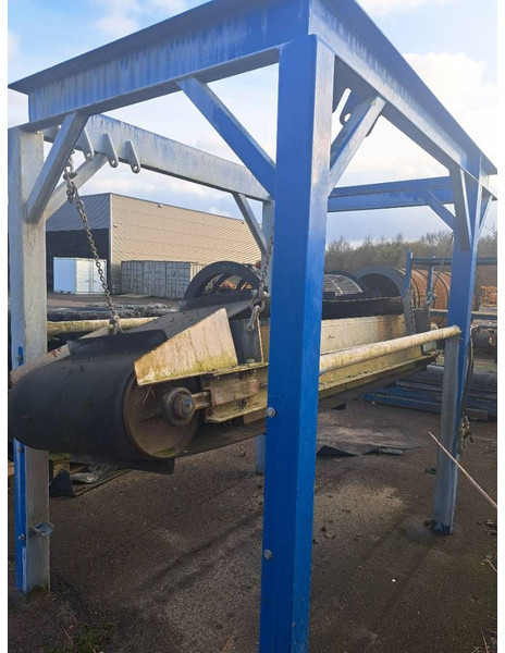 Powerscreen Magnet belt conveyor with frame 2100x - Строительная техника: фото 4 Powerscreen Magnet belt conveyor with frame 2100x - Строительная техника: фото 4