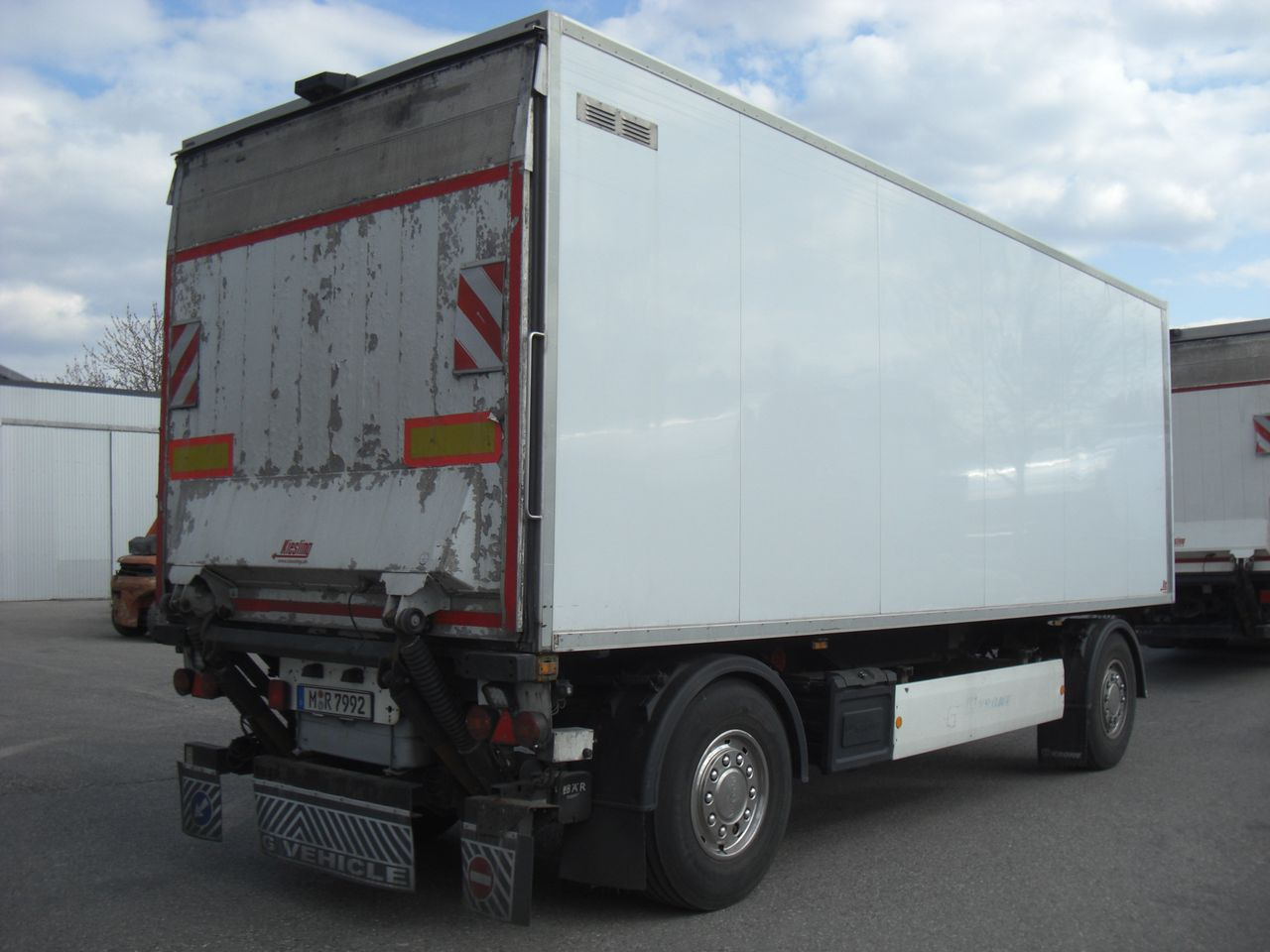 Magyar SR34MD1 / 3 KAMMERN - Полуприцеп-цистерна: фото 2 Magyar SR34MD1 / 3 KAMMERN - Полуприцеп-цистерна: фото 2