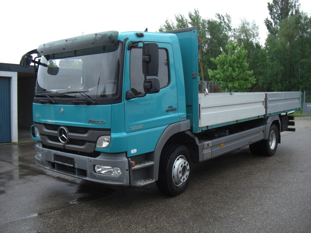 Mercedes-Benz 1222 Atego - Грузовик бортовой/ Платформа: фото 1 Mercedes-Benz 1222 Atego - Грузовик бортовой/ Платформа: фото 1