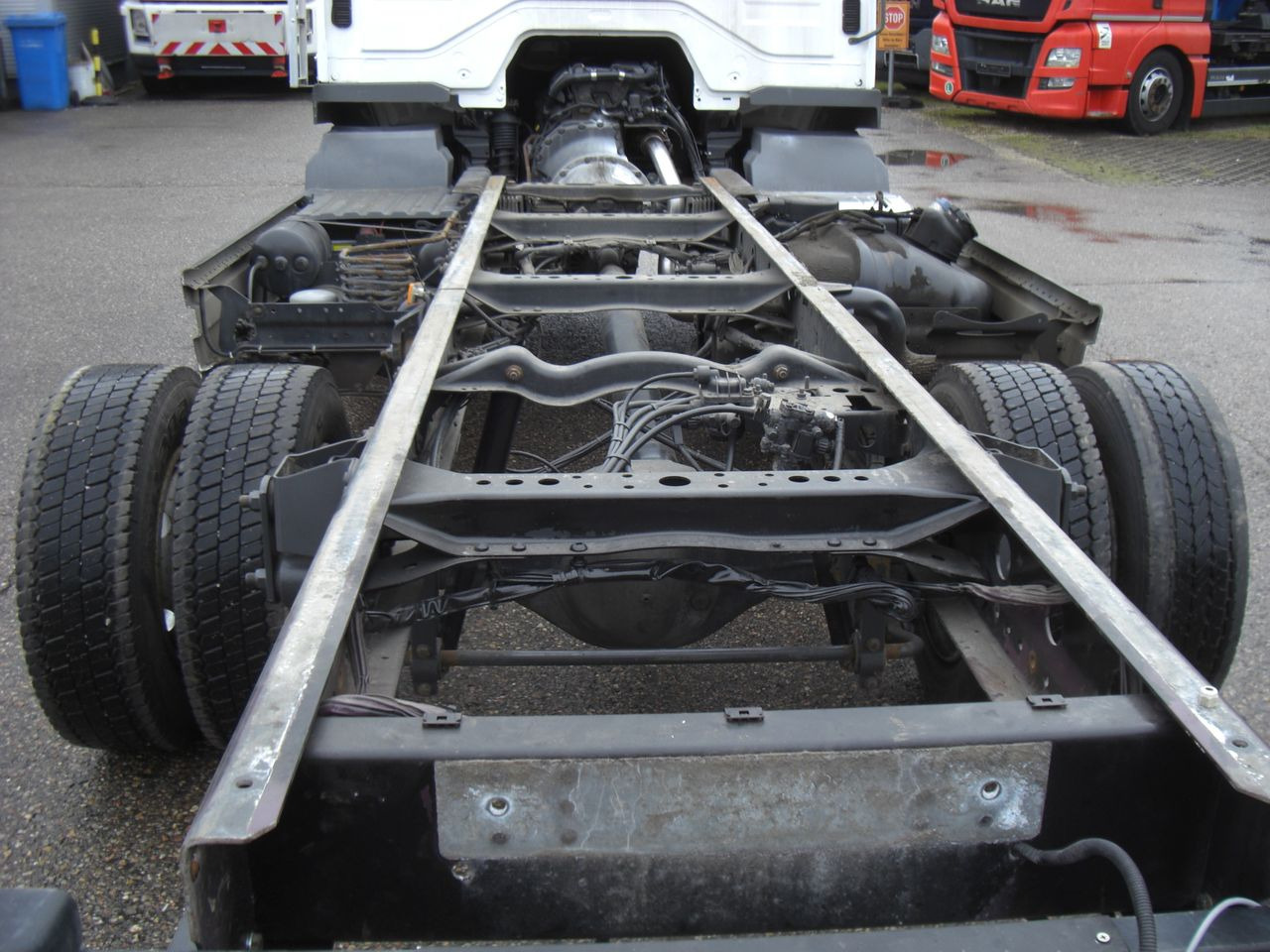 Mercedes-Benz 818 AUTOMATIK / KURZ - Грузовик-шасси: фото 5 Mercedes-Benz 818 AUTOMATIK / KURZ - Грузовик-шасси: фото 5