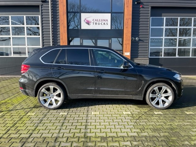 BMW X5 XDRIVE 30d - Внедорожник: фото 5 BMW X5 XDRIVE 30d - Внедорожник: фото 5