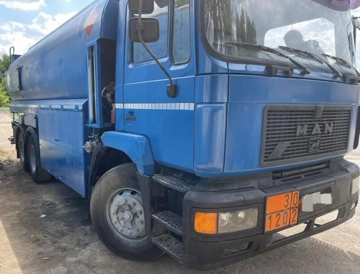 MAN L20 Tanker - Грузовик-цистерна: фото 2 MAN L20 Tanker - Грузовик-цистерна: фото 2