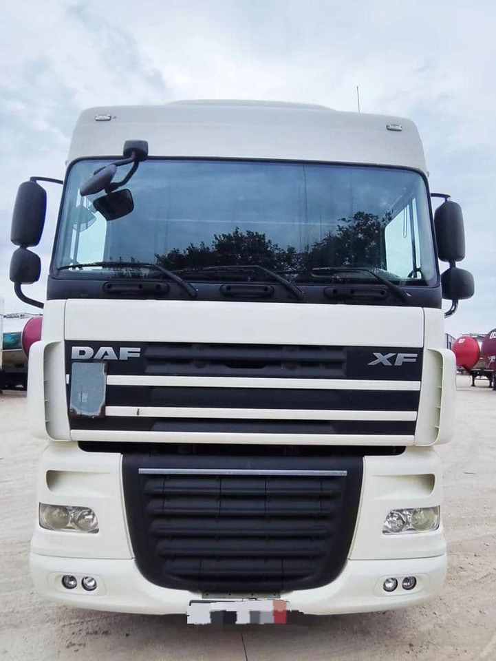 DAF XF105 Tractor unit - Тягач: фото 1 DAF XF105 Tractor unit - Тягач: фото 1