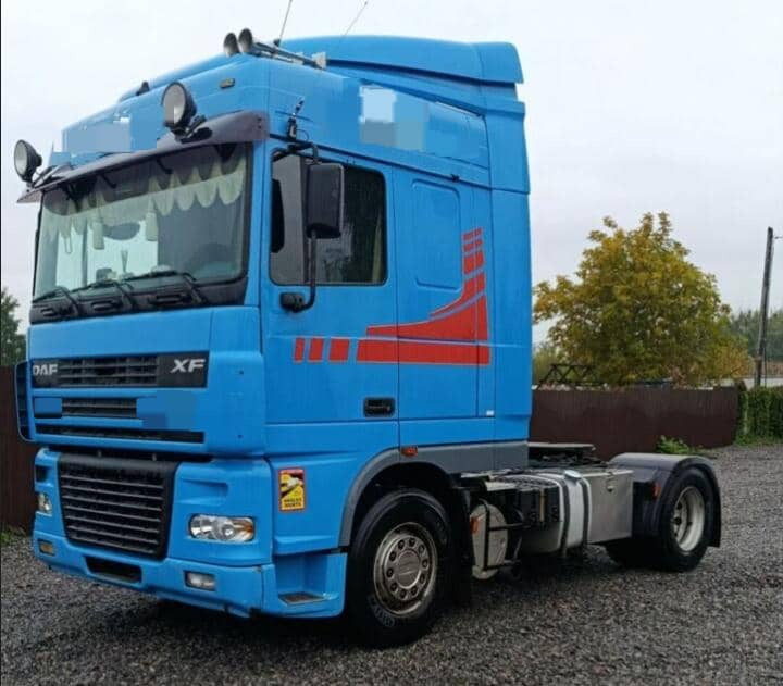 DAF XF95 - Тягач: фото 2 DAF XF95 - Тягач: фото 2