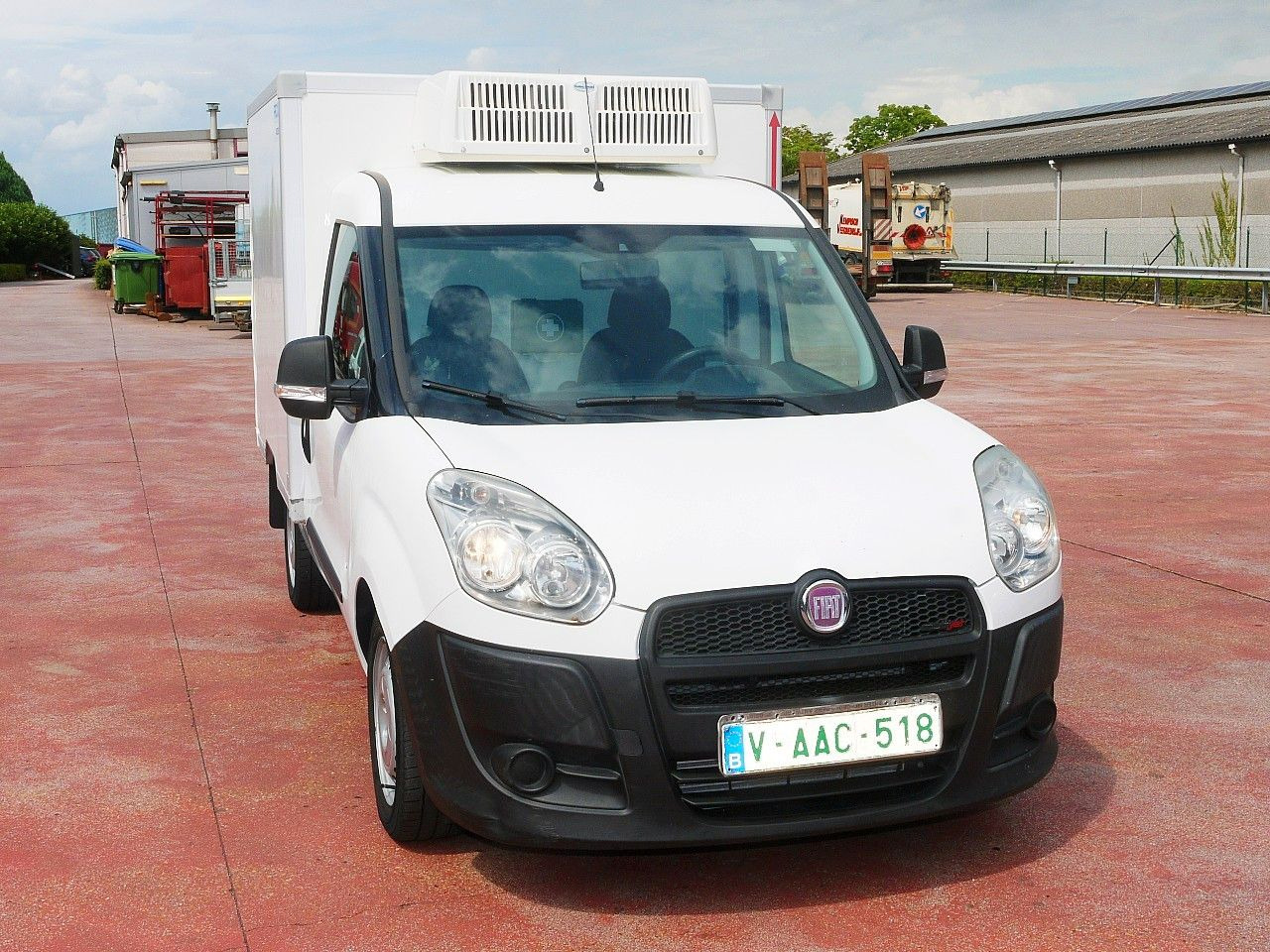 Fiat DOBLO 1.3 KUHLKOFFER RELEC FROID TR 22 -20C - Фургон-рефрижератор: фото 1 Fiat DOBLO 1.3 KUHLKOFFER RELEC FROID TR 22 -20C - Фургон-рефрижератор: фото 1