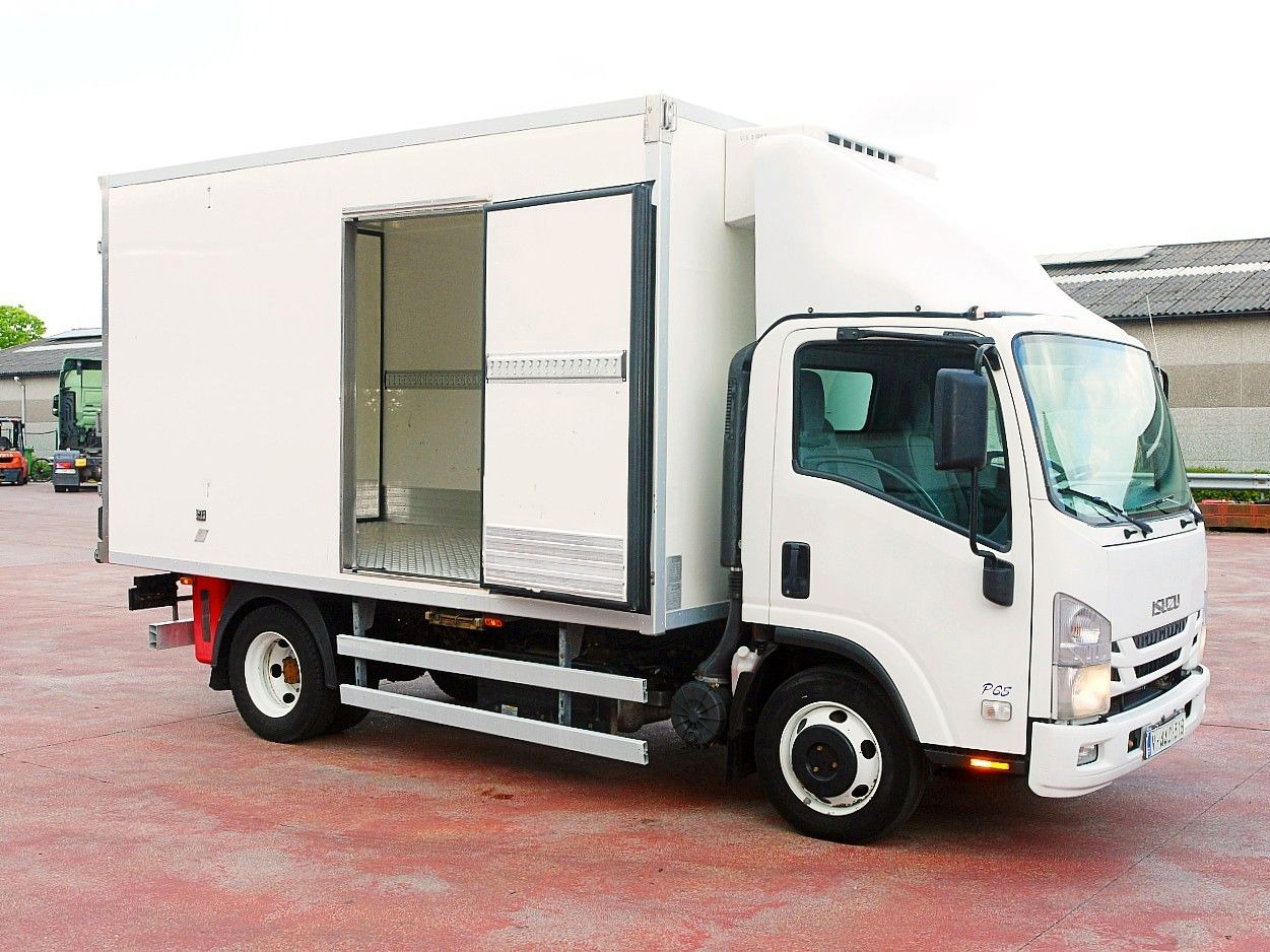 Isuzu N2R 75 KUHLKOFFER THERMOKING V500 MAX €6 - Фургон-рефрижератор: фото 3 Isuzu N2R 75 KUHLKOFFER THERMOKING V500 MAX €6 - Фургон-рефрижератор: фото 3