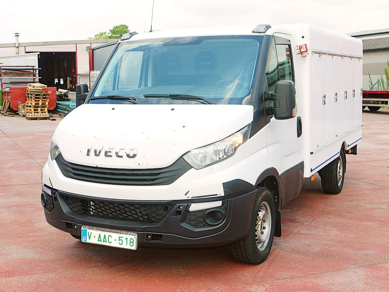 Iveco 35S12 DAILY ISOTHERM KOFFER 5 TURIG / AIRCO - Фургон-рефрижератор: фото 5 Iveco 35S12 DAILY ISOTHERM KOFFER 5 TURIG / AIRCO - Фургон-рефрижератор: фото 5