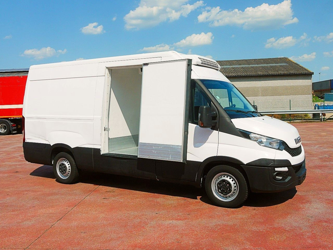 Iveco 35S13 DAILY KUHLKASTENWAGEN THERMOKING V300 MULT - Фургон-рефрижератор: фото 3 Iveco 35S13 DAILY KUHLKASTENWAGEN THERMOKING V300 MULT - Фургон-рефрижератор: фото 3