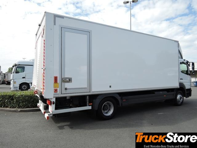 Mercedes-Benz Atego 1221 L - Грузовик с закрытым кузовом: фото 4 Mercedes-Benz Atego 1221 L - Грузовик с закрытым кузовом: фото 4