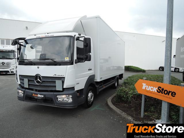 Фургон с закрытым кузовом Mercedes-Benz Atego 818 L: фото 1