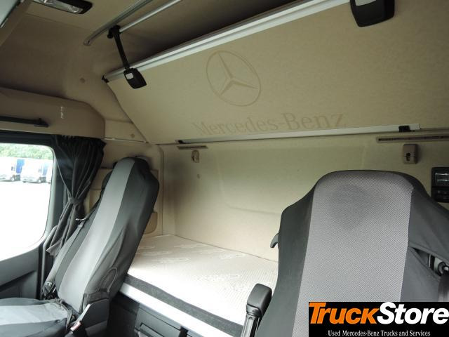 Тягач Mercedes-Benz Actros 1845 LS: фото 7