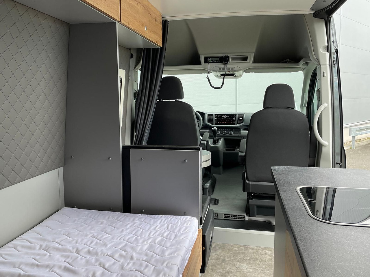 Коммерческий автомобиль MAN TGE 3.180 BF 3 BEGLEITFAHRZEUG L3H3 NAVI LED: фото 30