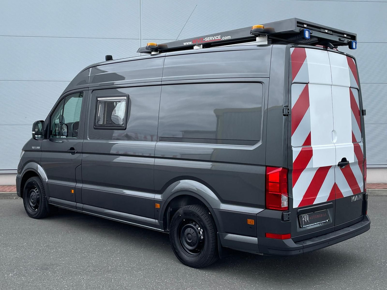 Коммерческий автомобиль MAN TGE 3.180 BF 3 BEGLEITFAHRZEUG L3H3 NAVI LED: фото 8