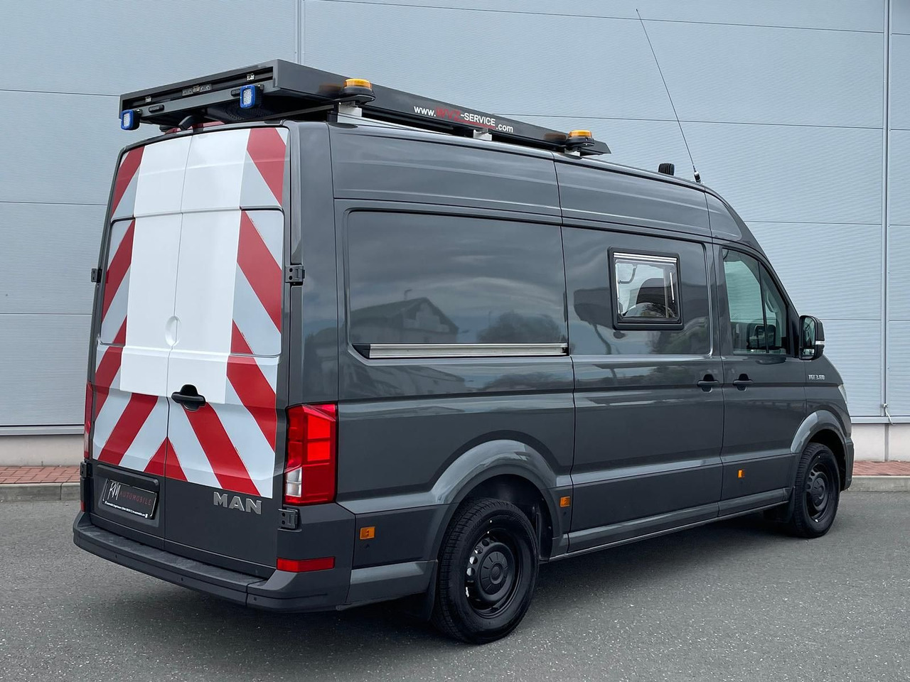Коммерческий автомобиль MAN TGE 3.180 BF 3 BEGLEITFAHRZEUG L3H3 NAVI LED: фото 7