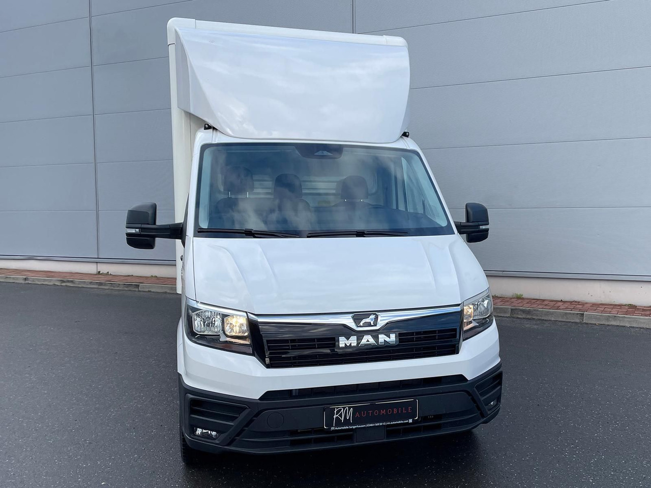 MAN TGE 3.160 Fahrgestell Einzelkabine Koffer NAVI - Легковой автомобиль: фото 3 MAN TGE 3.160 Fahrgestell Einzelkabine Koffer NAVI - Легковой автомобиль: фото 3