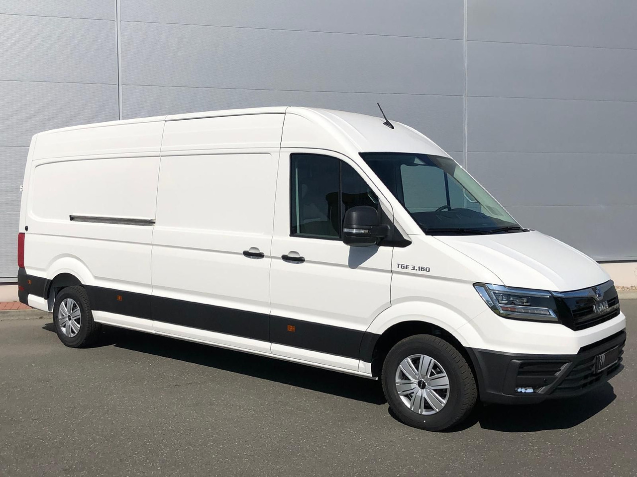 MAN TGE 3.160 Kasten L4H3 LED HECK AUTOM AHK TEMP - Легковой автомобиль: фото 2 MAN TGE 3.160 Kasten L4H3 LED HECK AUTOM AHK TEMP - Легковой автомобиль: фото 2